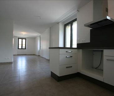 Location Appartement 3 pièces 78m² PRINGY 74370 - Photo 3