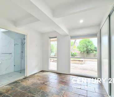 Perfect Family Home - Photo 2