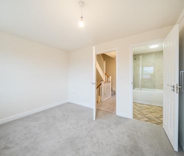 3 Bedroom House - Photo 6