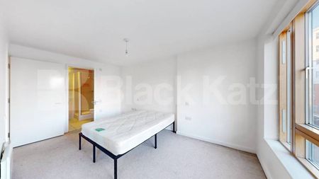 Modern two double bedroom two bathroom near tube & shops - Photo 5
