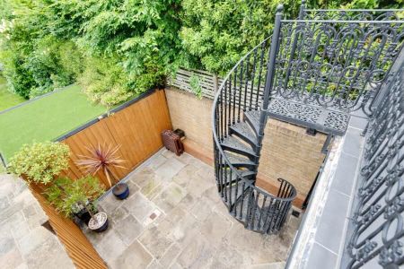 2 Bedroom House To Let - Photo 5