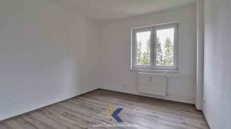 wohnen wie im eigenem Haus *** 4 Zi. Wohnung mit 2 Balkonen und Garten*** - Foto 2