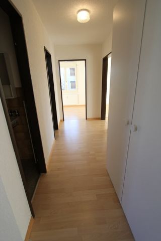 Grosszügige Wohnung an ruhiger Lage! - Foto 4