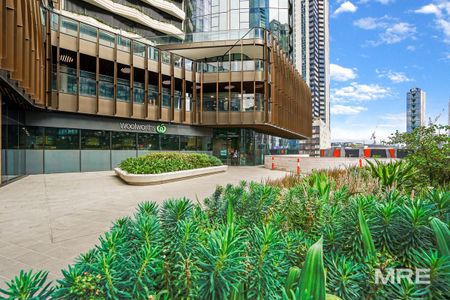 1307/18 Hoff Boulevard, Southbank - Photo 2