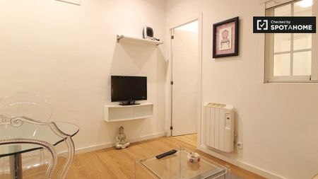 madrid, Community of Madrid 28012 - Photo 4