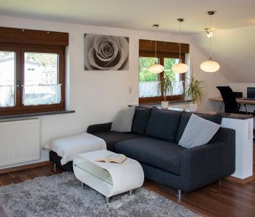 Helle 3-Zimmer-Wohnung mit Terrasse und Garten in ruhiger Lage - Foto 1