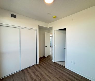 For Lease - 8 Interchange Way Unit# 2206, Vaughan, Ontario - Photo 3