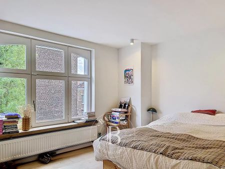 MONTGOMERY: House 5bed 4bath garden garage - Photo 4