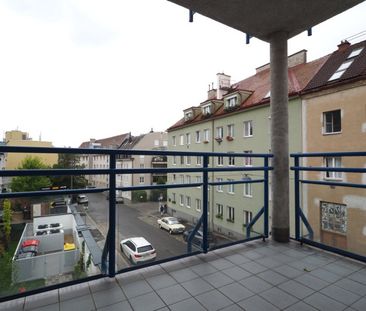 SCHÖNE 3 - ZIMMER WOHNUNG MIT FREIFLÄCHE / NÄHE SAARPARK - Photo 6