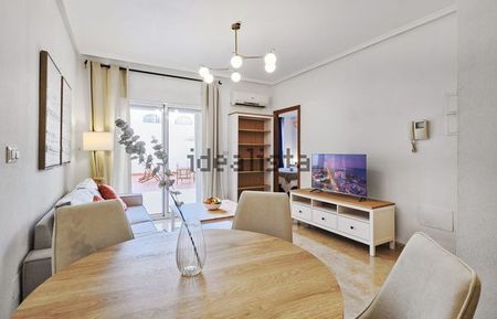 Alquiler de piso en Calle los Gases - Photo 2