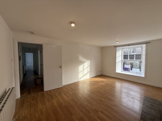 East High Street, Forfar - Photo 1