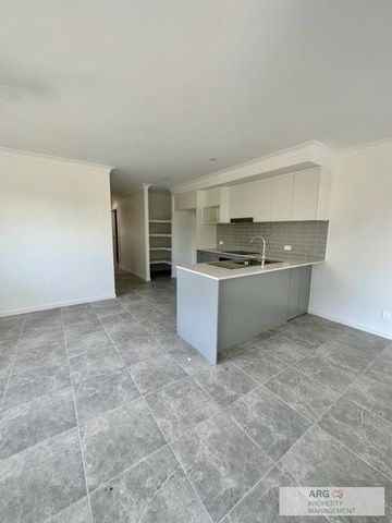 1/11 Shangrila Street, Burpengary, QLD, 4505 - Photo 4