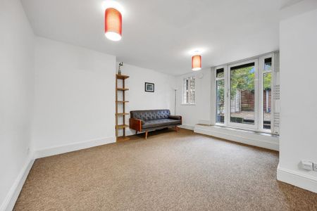 1 bedroom flat to rent - Photo 3
