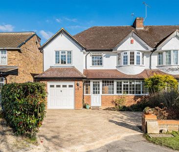 4 bedroom semi-detached house to rent - Photo 2