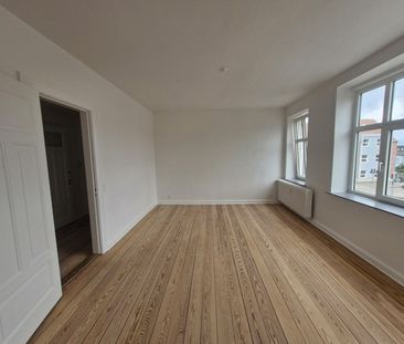 3 vær. lejlighed til leje i Haderslev. 104m2 - Photo 3