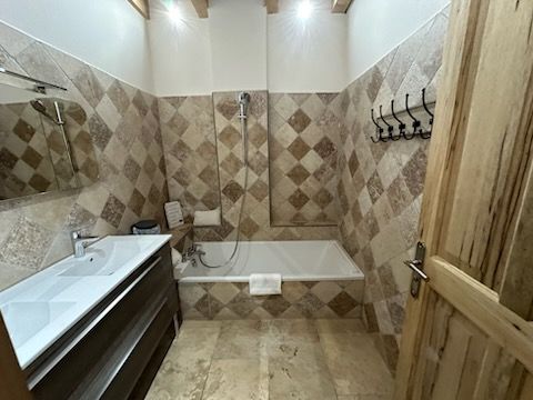 Maison + Appartement 150 m² en excellente état, - Photo 1