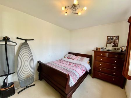 Bendeng Close, Fleet, Hampshire, GU51 - Photo 4