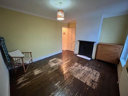2 bedroom terraced house to rent - Photo 2