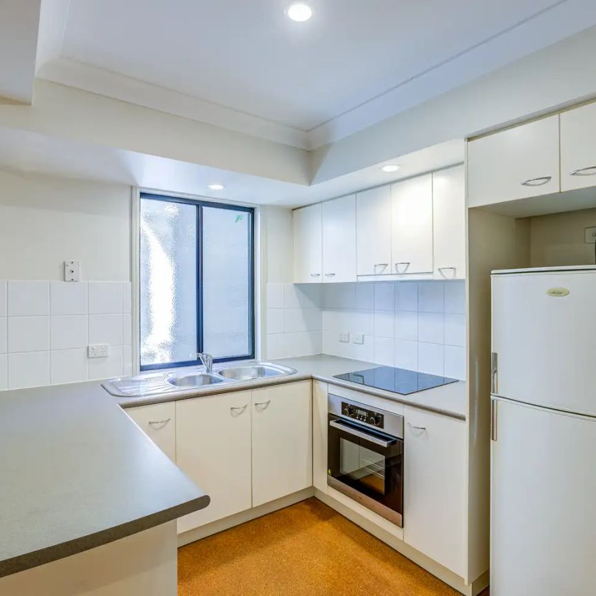 11a Gloucester Street, Highgate Hill QLD 4101 - Photo 1