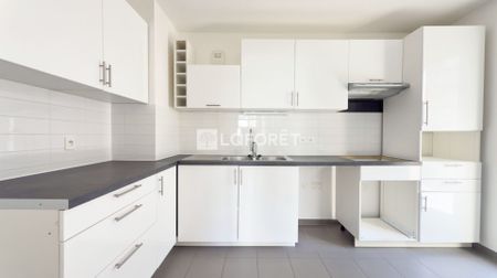 Apartment - Photo 2