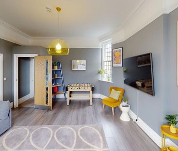 8 bedroom flat to rent - Photo 2