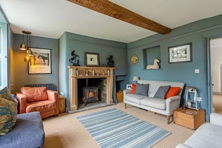 5 bedroom detached house to rent - Photo 4