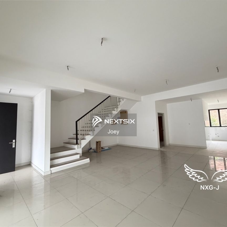 nadira bukit raja - Photo 1