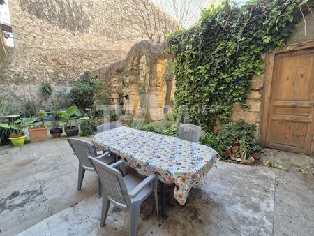 Location Appartement 2 pièces 45m² SETE 34200 - Photo 4