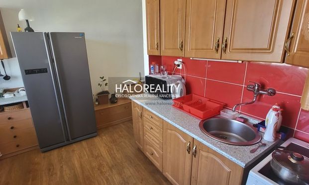 HALO reality - Prenájom, jednoizbový byt Žiar nad Hronom, Novomeského - Photo 1