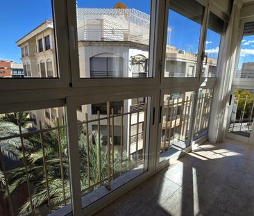 Piso de alquiler en Calle Camilo Flamarión, 32, Reina Victoria - Mi... - Photo 4