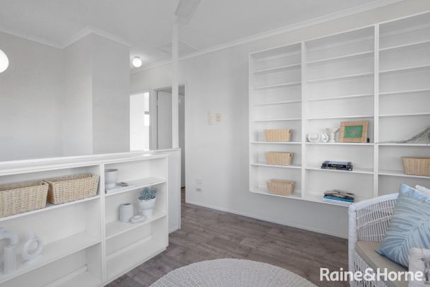 Convenience & Quiet Living - Photo 1