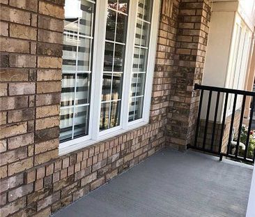 For Lease - 139 Raponi Circle, Toronto, Ontario - Photo 5