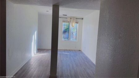 For Lease - 23 Westchester Drive, Kitchener, Ontario - Photo 3