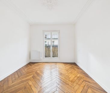 LOCATION DUPLEX VIDE PARIS 18e - Photo 4