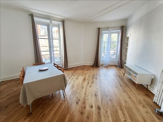 3 pièces - Meublé - 83 m² - 1er étage - Colocation non autorisée - Photo 1