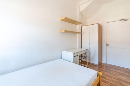 7 bed terraced house to rent in Cavendish Place, Jesmond, NE2 - Photo 5