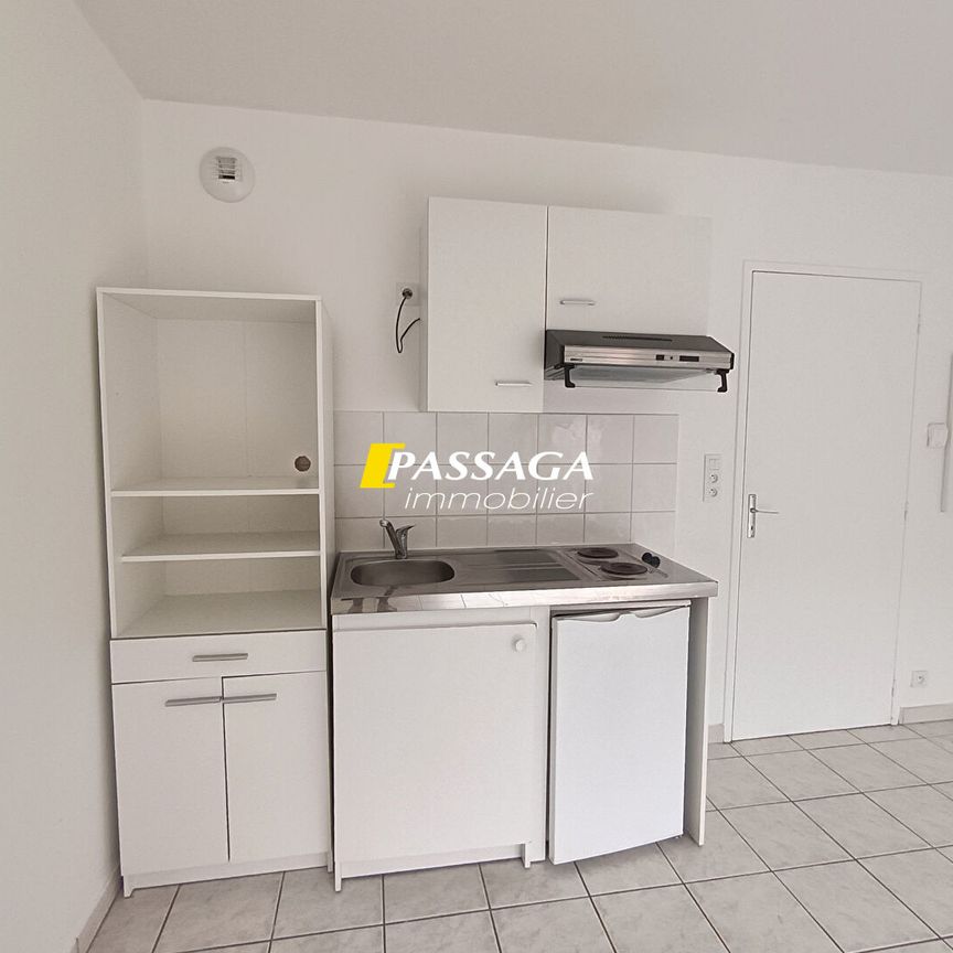 Location Appartement 1 pièce 23m² - Photo 1