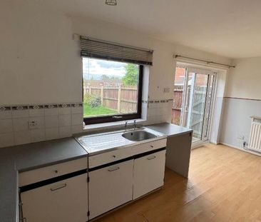 2 bedroom terraced house to rent - Photo 5