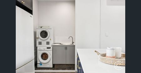 Low Maintenance Luxury - Photo 5