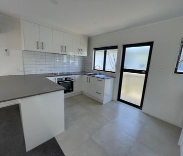 35B Tarata Crescent, Mangere Bridge, Auckland - Photo 6