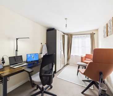 Baynton Meadow, Emersons Green, Bristol, BS16 - Photo 2