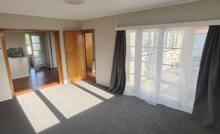 Glen Eden, 38A Woodglen Road - Photo 2