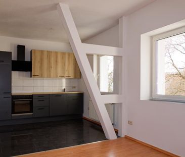 Wohnen mit Einbauküche und Parkblick - Foto 4