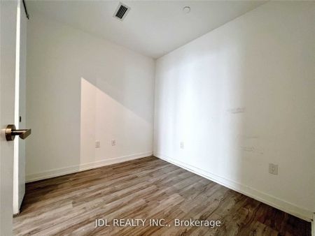 88 North Condos and Lofts 77 , #2608 - Photo 2