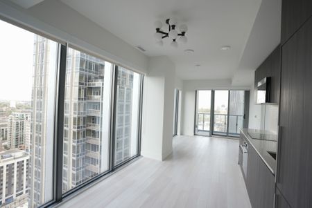 For Lease - 8 Cumberland Street Unit# 2502, Toronto, Ontario - Photo 2