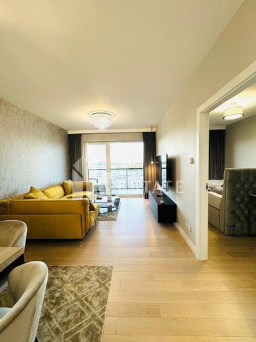 Dwupokojowe mieszkanie z pięknym widokiem na jezioro Dąbskie. - Photo 2