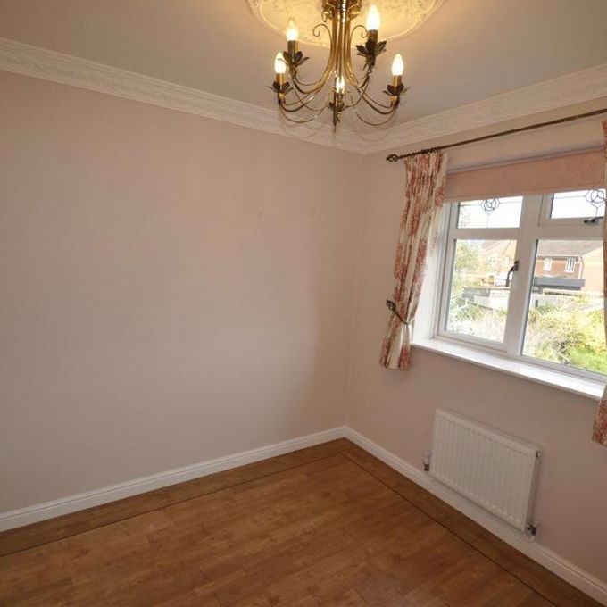 4 bedroom detached house to rent - Photo 1