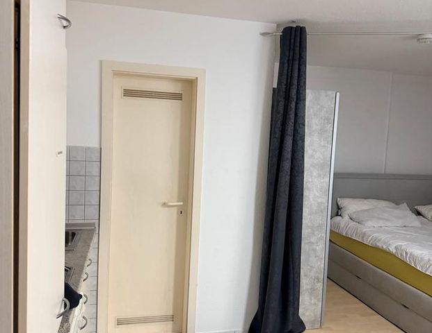 1,5 Zimmer Wohnung mit Stellplatz! - Foto 1
