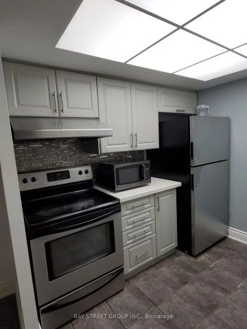 1001 Bay Street #502 - Photo 4