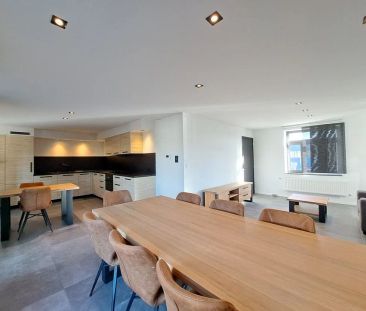 Instapklaar ruim duplex appartement te Rekem - Photo 4